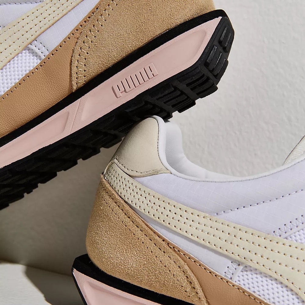 Puma Low Rider Infuse Women’s Sneaker - Picture 6 of 7